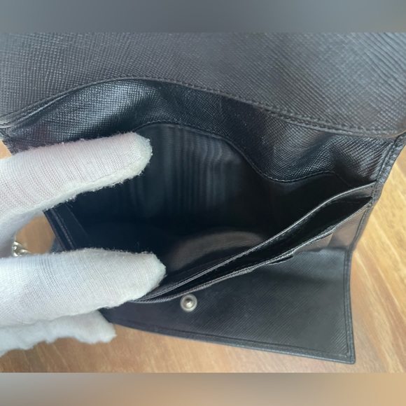 Authentic Prada black Saffiano leather Wallet on Chain - Picture 10 of 13